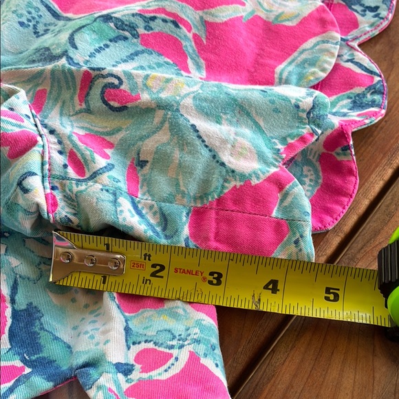 Lilly Pulitzer "Buttercup" stretch short - Picture 8 of 8